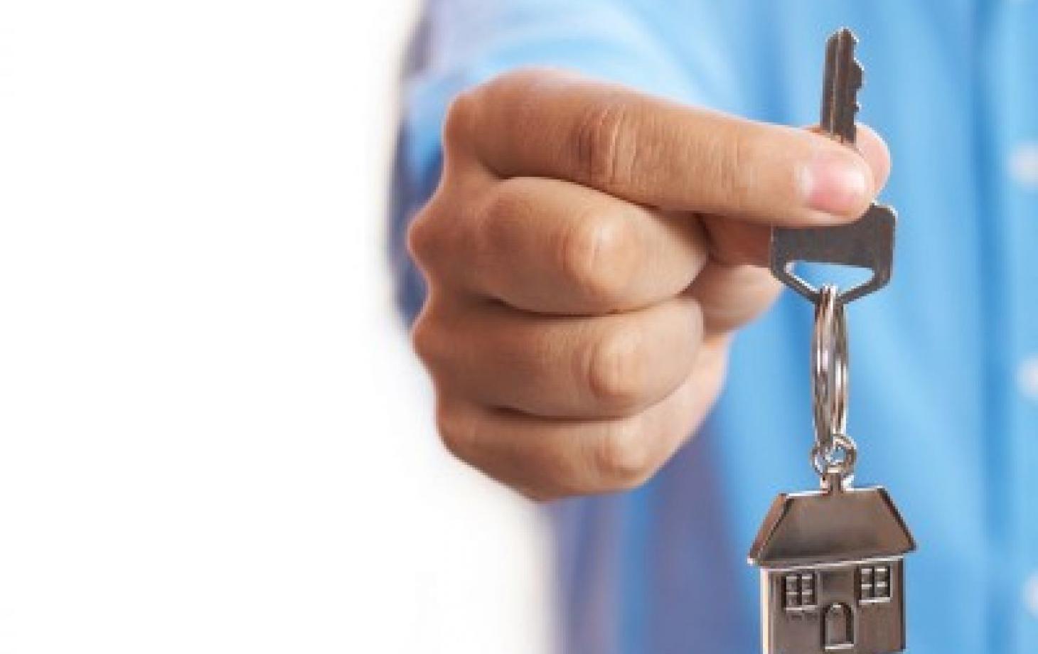 В Актобе военнослужащие Нацгвардии получили ключи от новых квартир