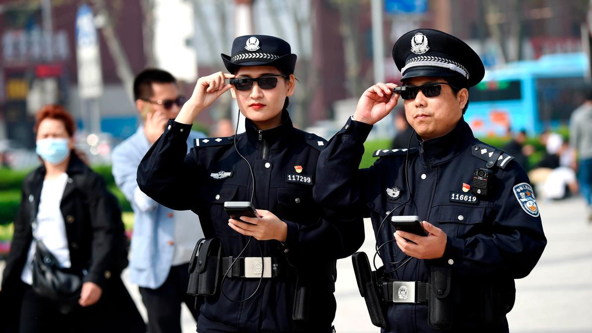 Полиция Китая пресекла распространение поддельной вакцины от COVID-19  