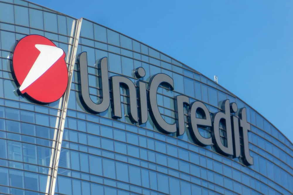 Unicredit-тегі қысқартулар: мыңдаған адам жұмысынан айырылады