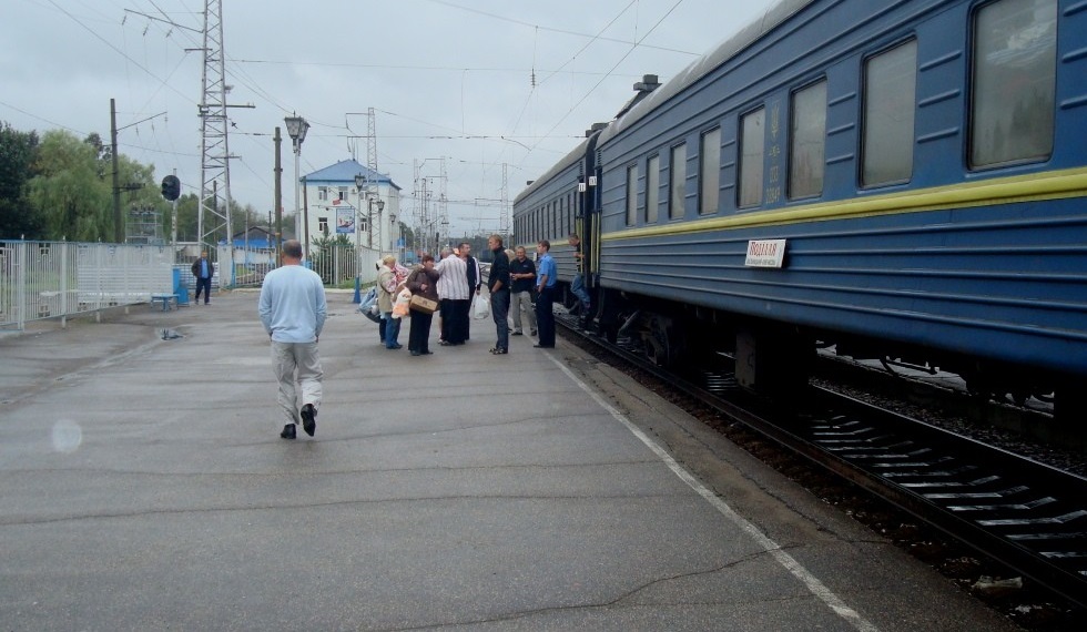 Қолында билеті жоқ жолаушылар перронға жіберілмейтін болады 