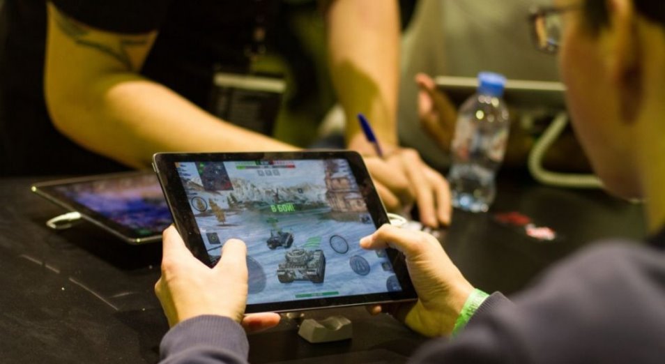 Казахстан укрепляет сотрудничество с Tencent Games для развития мобильного киберспорта