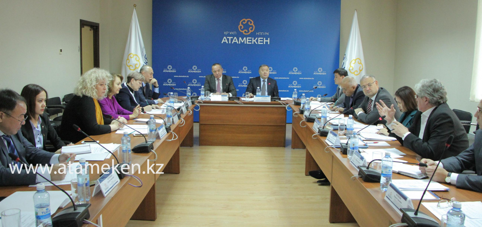 Опыт саморегулирования оценщиков и юристов обсудили на заседании комитета президиума НПП РК "Атамекен" 