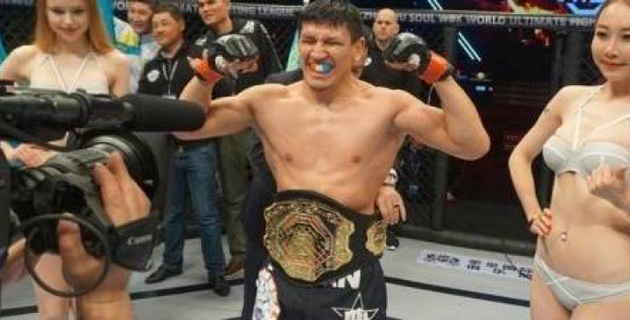 Қуат Хамитов чемпиондық белбеуі үшін жекпе-жек өткізеді