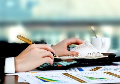 Бас бухгалтер әуежайға 1,3 миллиард теңге шығын келтірді  