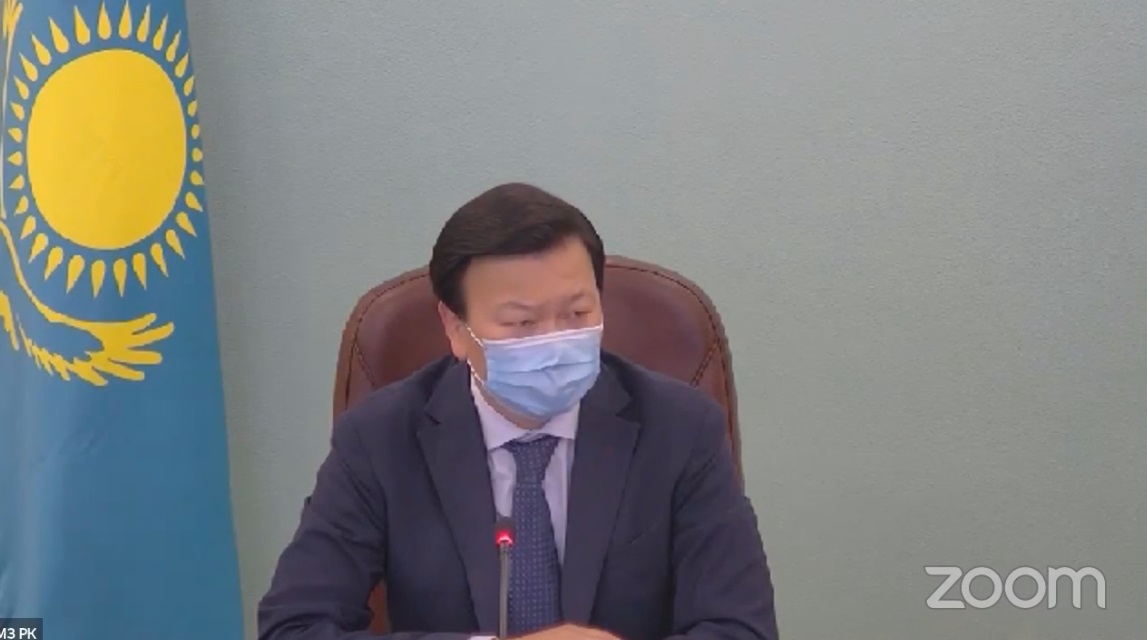 Алексей Цой провел телефонный разговор с послом КНР в РК