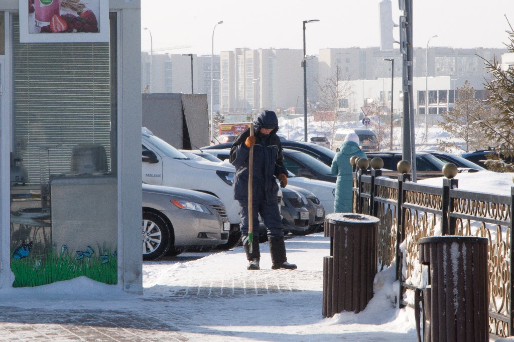 Как убирали снежные завалы в Нур-Султане