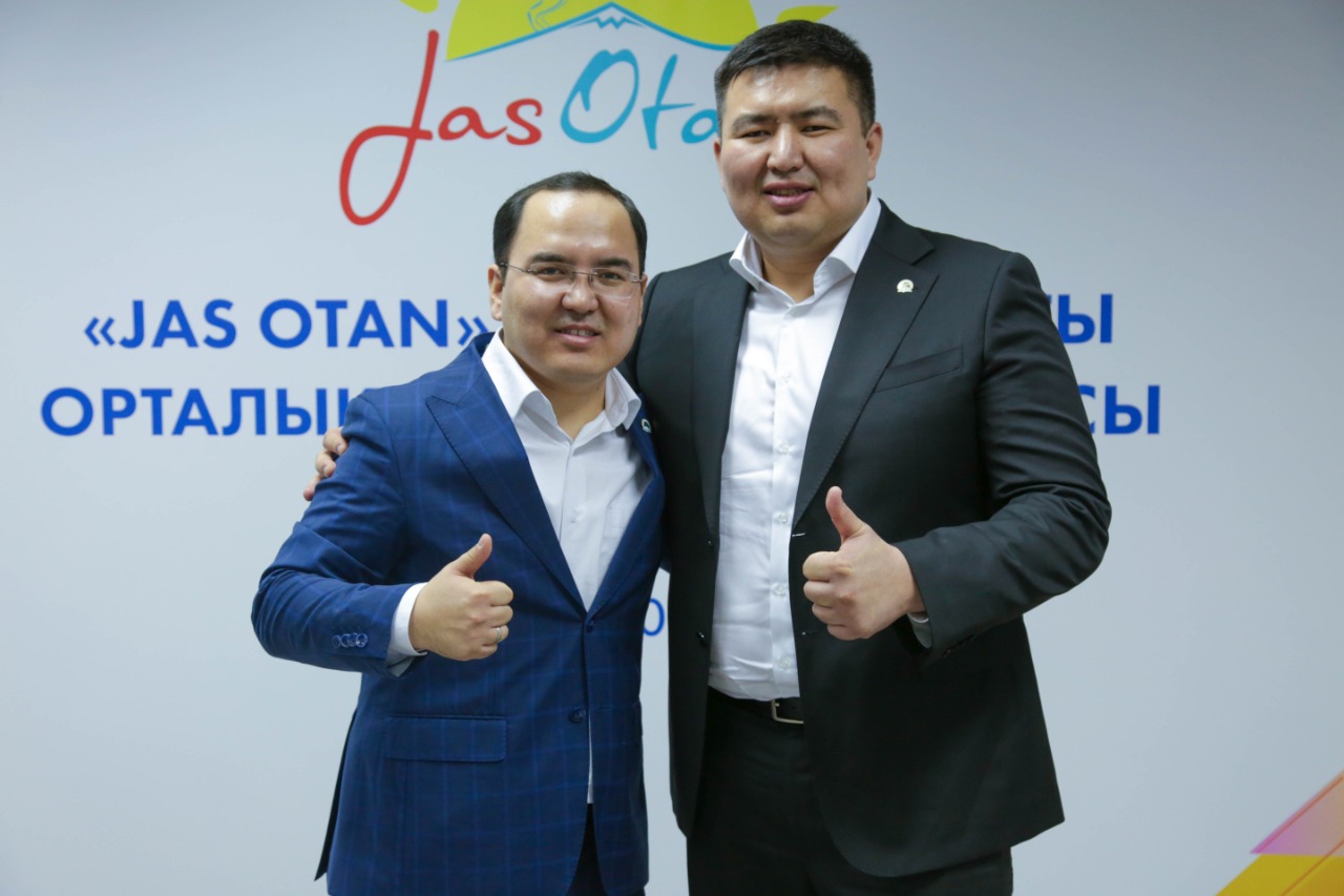 Новым председателем МК Jas Otan стал Елнур Бейсенбаев