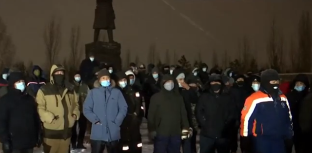Елордада кран машинистері тағы көтерілді