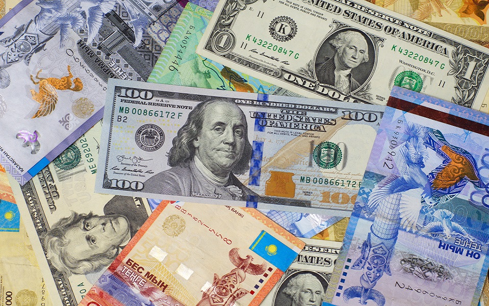 Ұлттық валюта долларға қатысты 2 теңгеге нығайды 