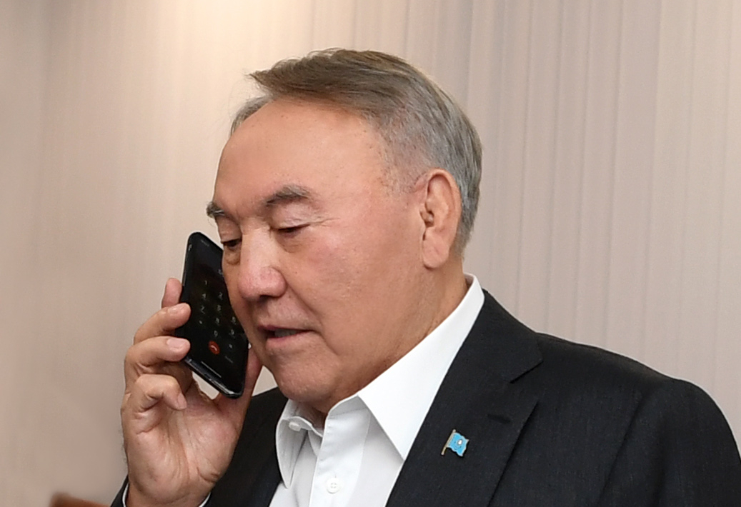 Елбасы өңір әкімдерімен халықтың қауіпсіздігін қамтамасыз ету дайындығын талқылады 