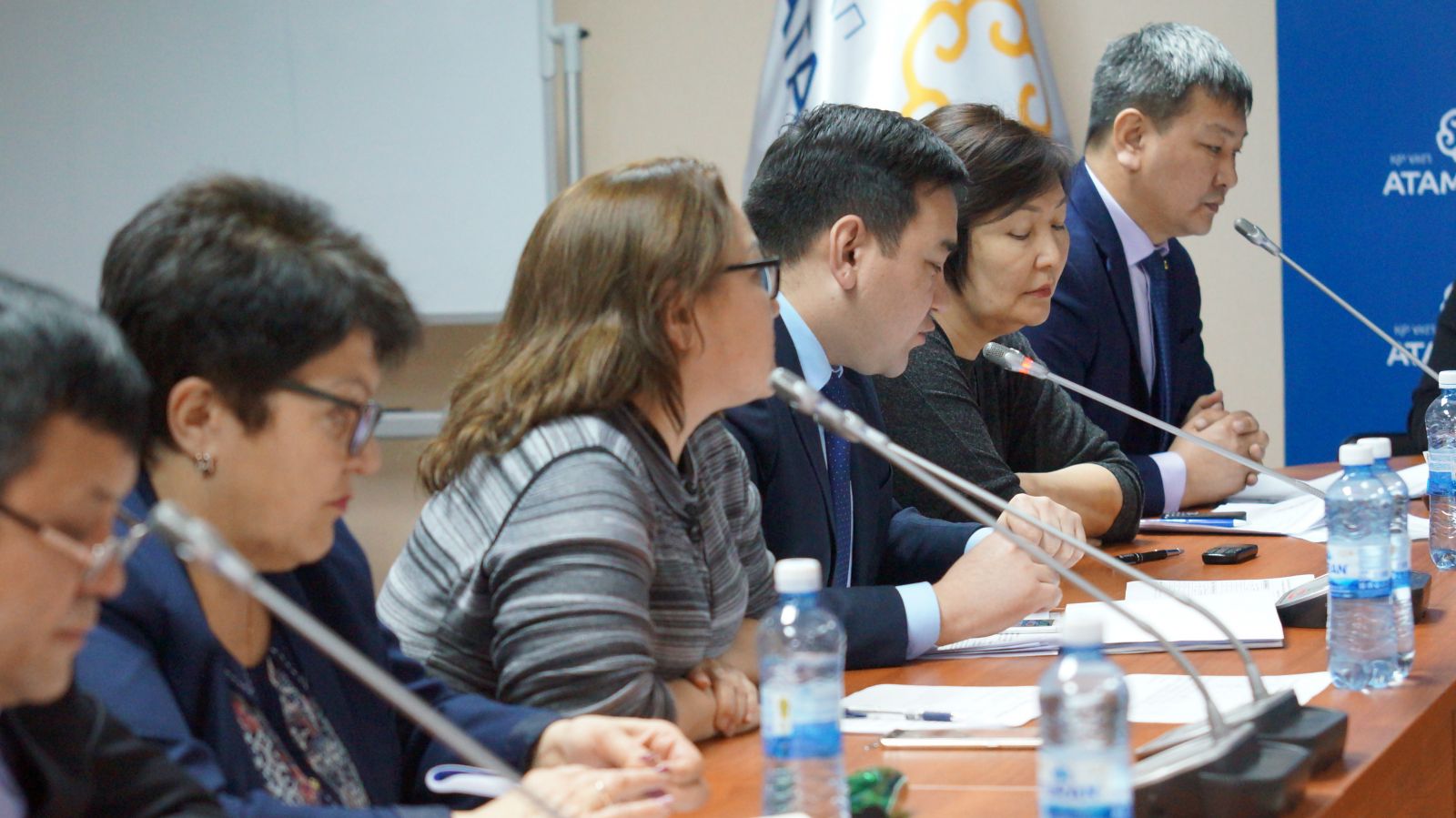 Министрлік кәсіпорынға тәжірибеден өткізген әр студент үшін 100 мың теңге бөледі 