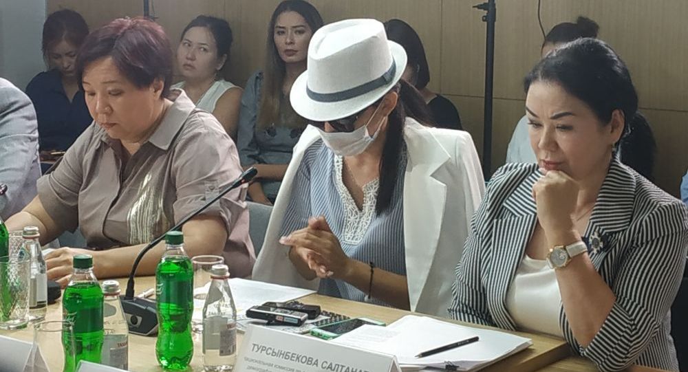 Судья жолсеріктерге қатысты істі прокуратураға қайтарды 
