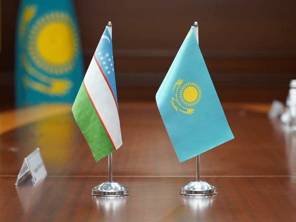 Глава МИИР РК обсудил с послом Узбекистана инфраструктурные и промышленные проекты