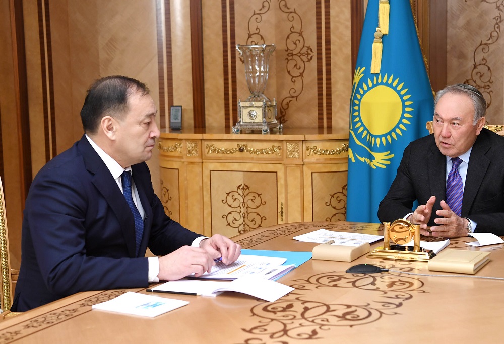  Нұрсұлтан Назарбаев Ералы Тоғжановпен кездесті 