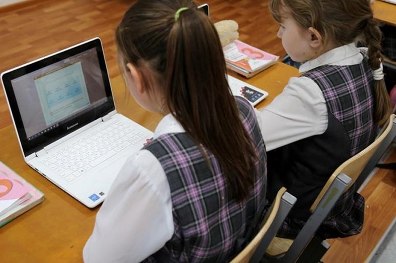 1 сентября в школах Казахстана пройдут онлайн-линейки  