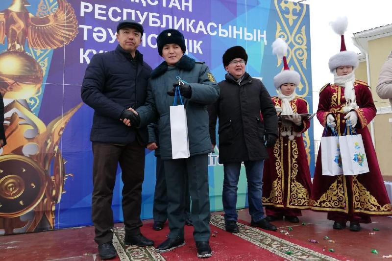 В Актобе военнослужащие стали новосёлами 