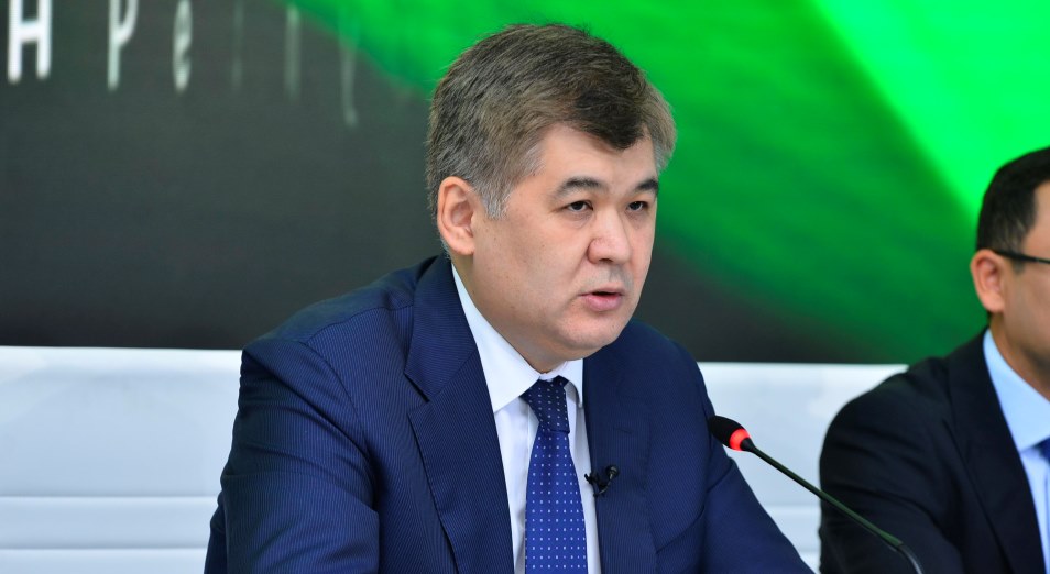 Елжан Биртанов пообещал разобраться с инцидентом о невыплате надбавок медработникам