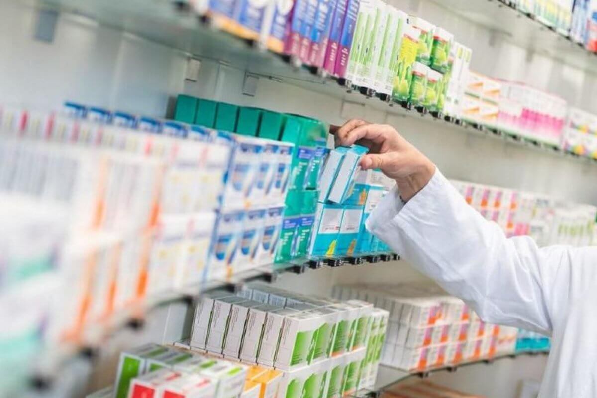В Казахстане выявлено 869 нарушений в сфере реализации лекарств и медизделий