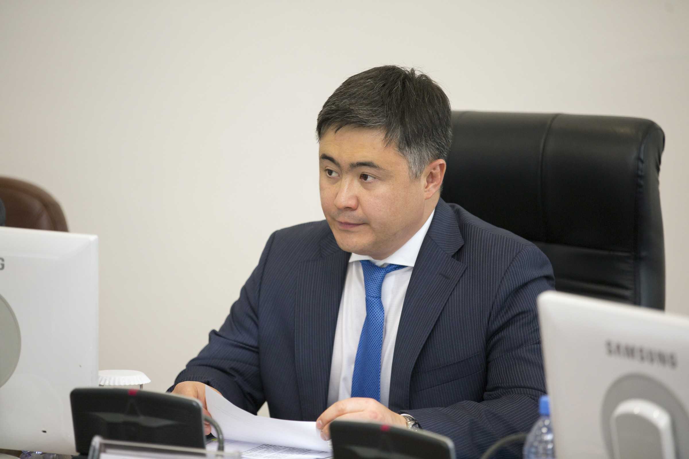 Казахстан по дипканалам отслеживает прохождение нового пакета санкций в отношении РФ – глава Миннацэкономики
