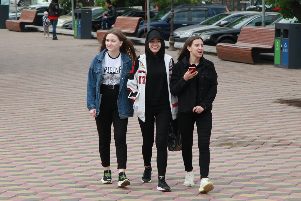 Вспышки COVID-19 в ряде стран происходят по вине молодежи – ВОЗ