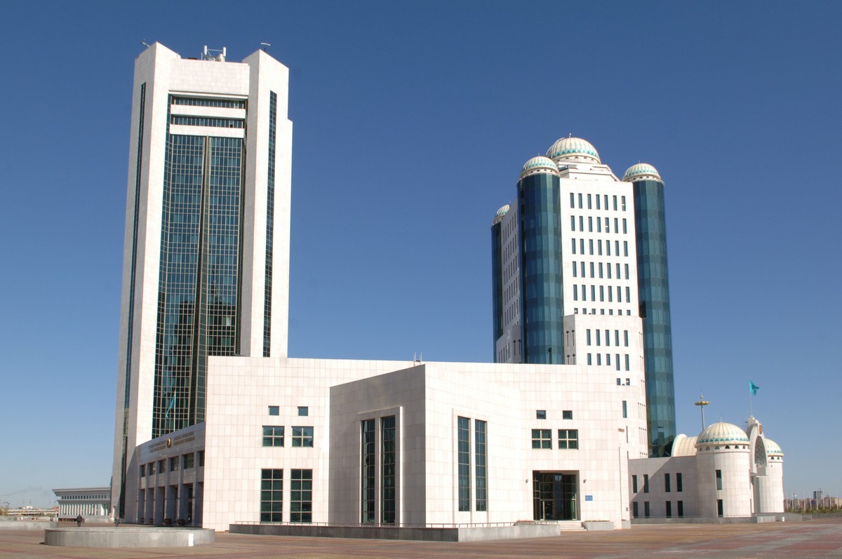 Парламент РК ратифицировал договор с Туркменистаном и Узбекистаном о районе точки стыка госграниц 