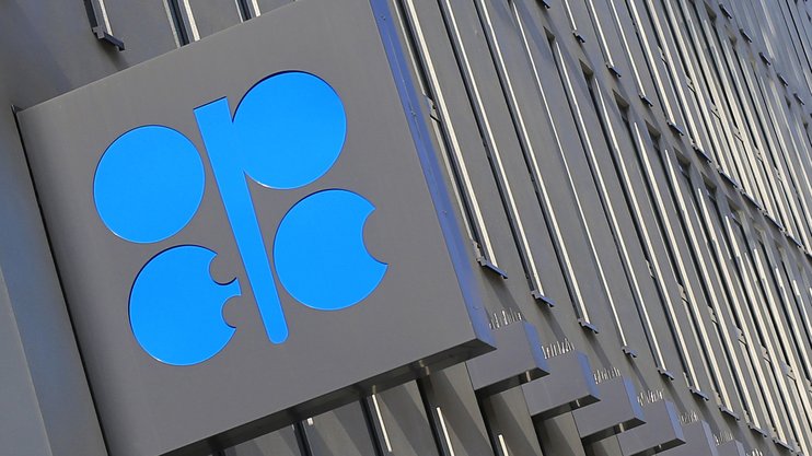 Страны ОПЕК могут дополнительно снизить добычу нефти на 350 тысяч б/с