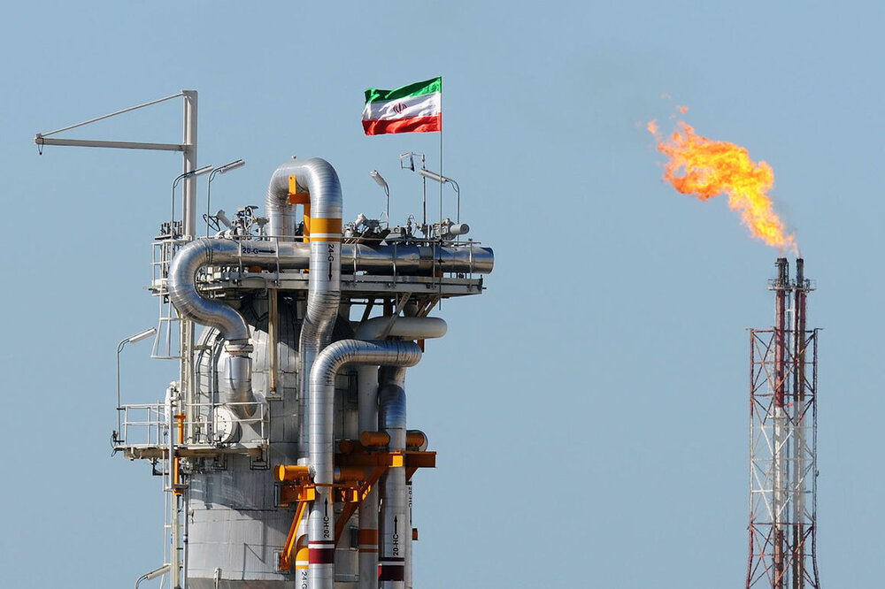Иран мен Кувейт сәуірде мұнай бағасын түсіреді 