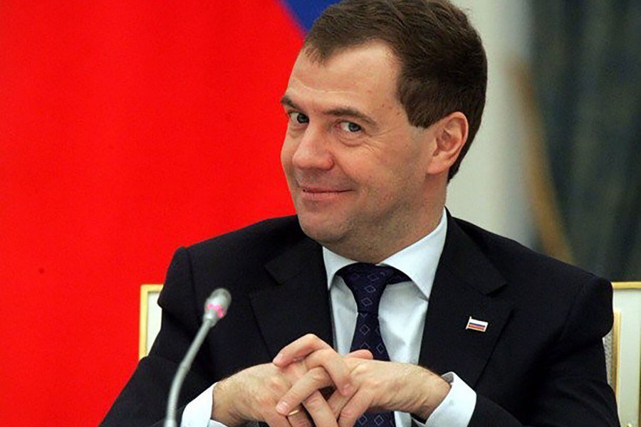 Назарбаев и Токаев поздравили премьера РФ Медведева с днем рождения