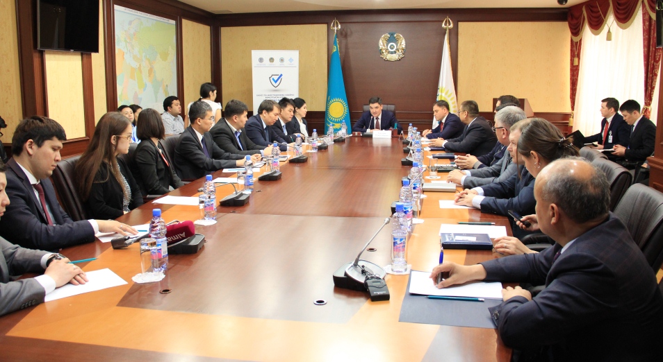 В Казахстане начнет работать программа защиты инвесторов