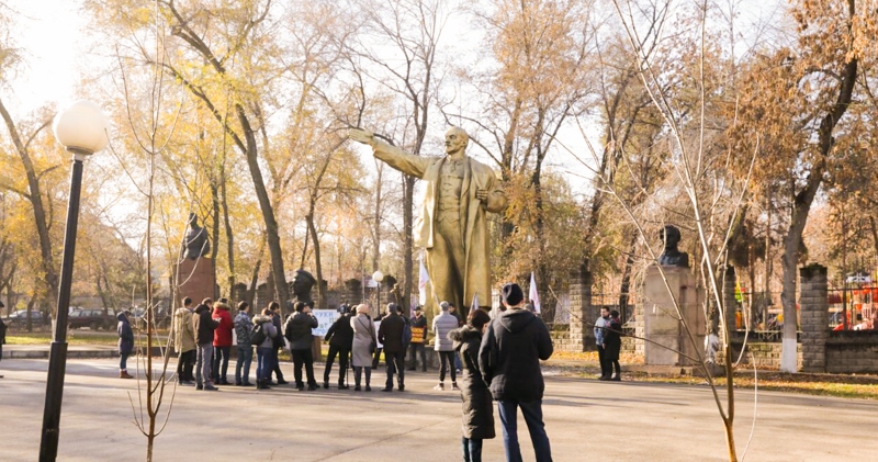 В Нур-Султане и Алматы в субботу прошли митинги