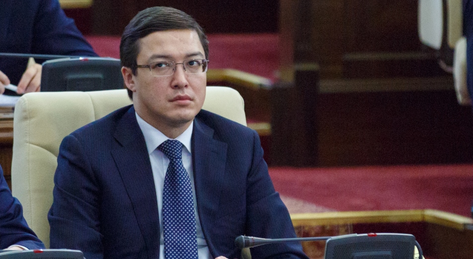 Генпрокуратура официально опровергла сведения об уголовном деле в отношении Акишева