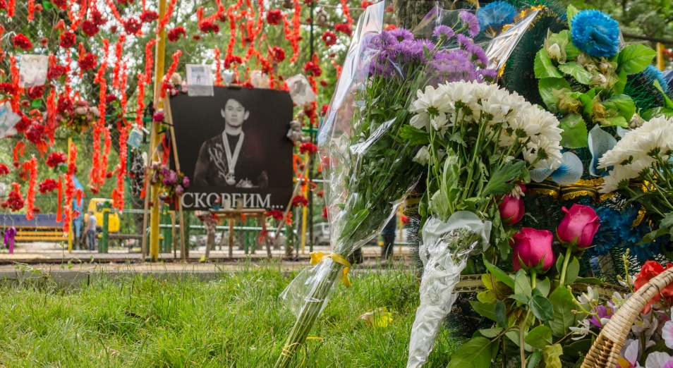 Мемориал Денису Тену откроют до конца июня 