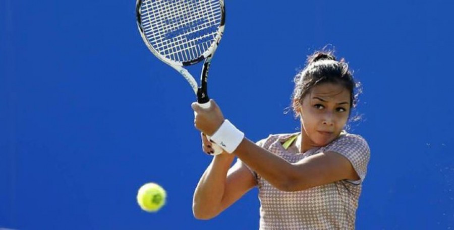 Зарина Дияс не смогла преодолеть первый круг турнира серии WTA в Истбурне