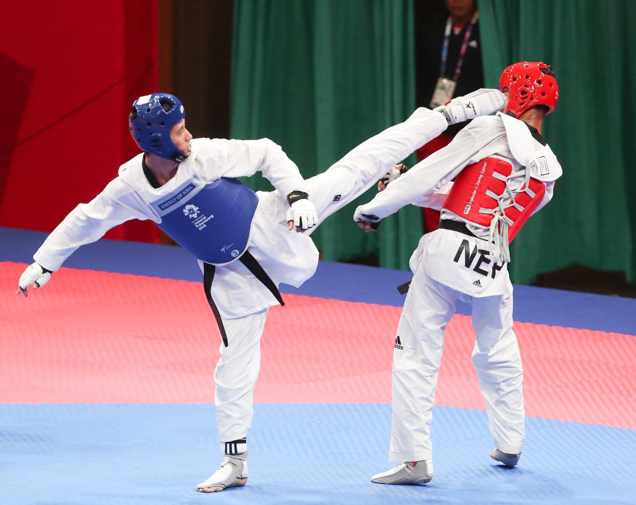 Команда Казахстана по таеквондо завоевала семь медалей на турнире German Open