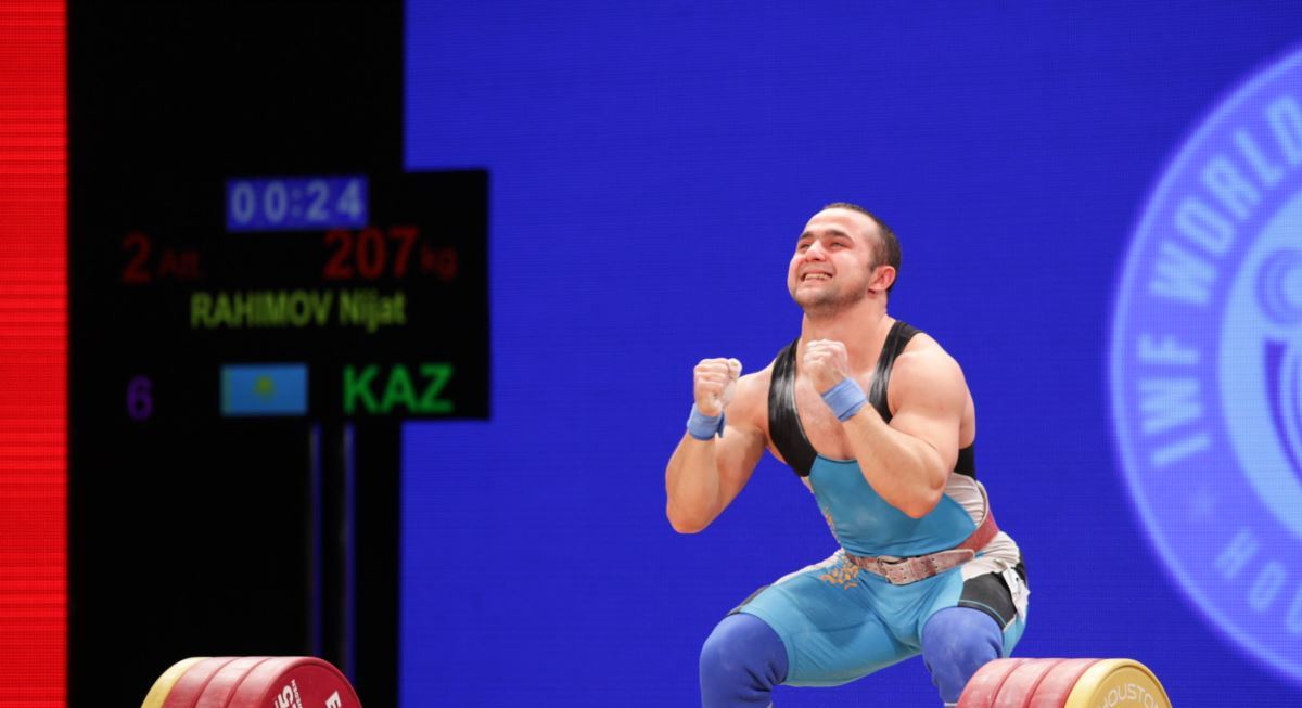 Ауыр атлет Ниджат Рахимов халықаралық турнир жеңімпазы атанды