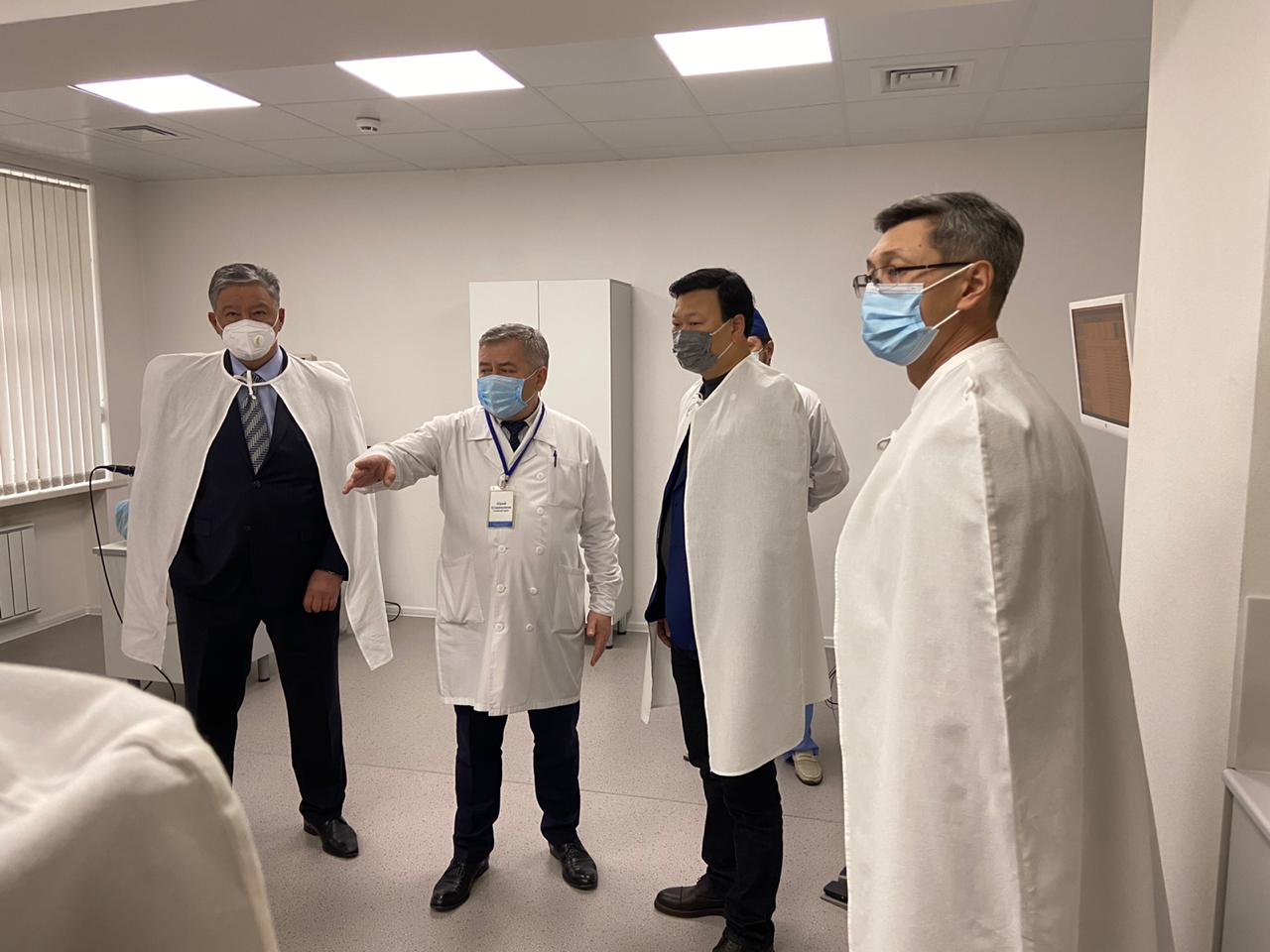 Глава минздрава лично изучил эпидситуацию в неблагополучной ВКО