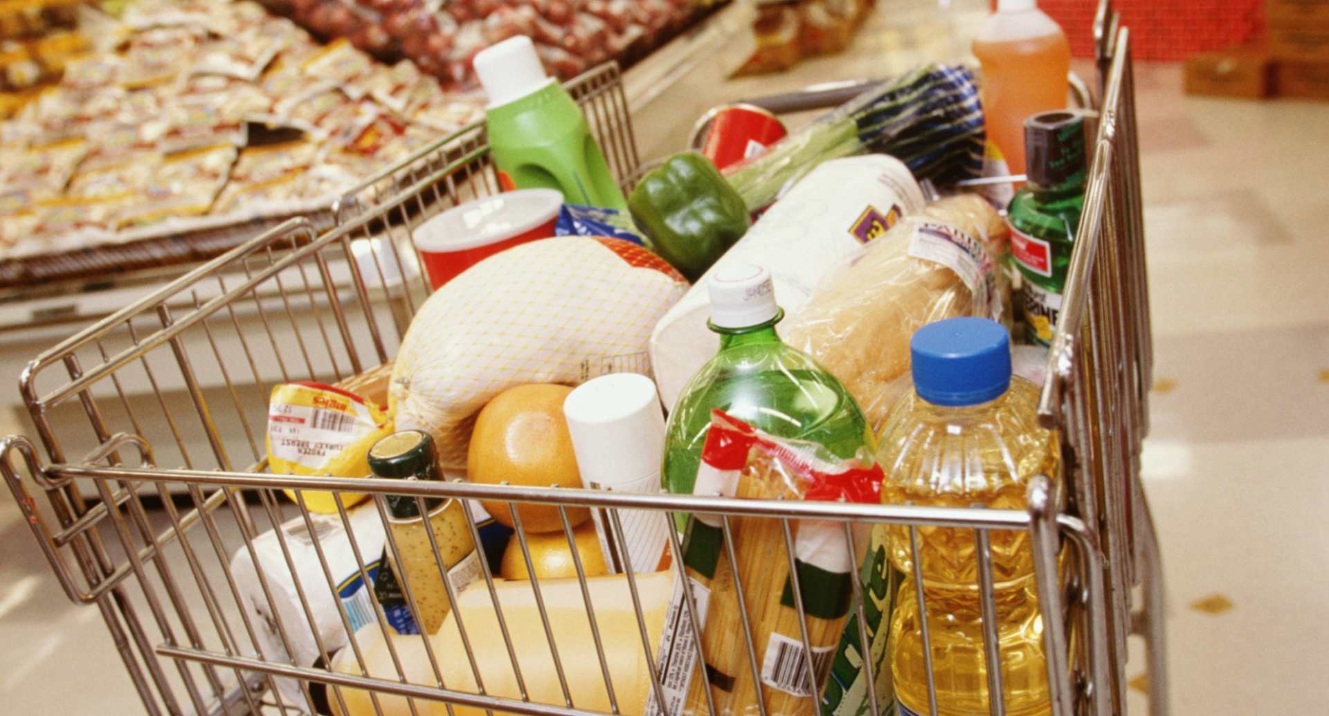 Цены на продовольственные товары выросли на 9,7% за год