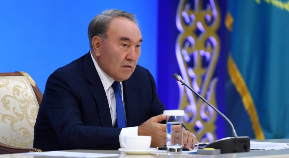"В эти тяжелые дни скорблю вместе с вами" – Назарбаев
