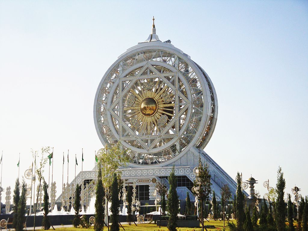 Жители Туркменистана будут платить за газ, электричество, соль и воду