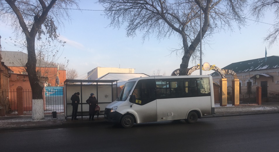 Павлодарские перевозчики не поделили пассажиров