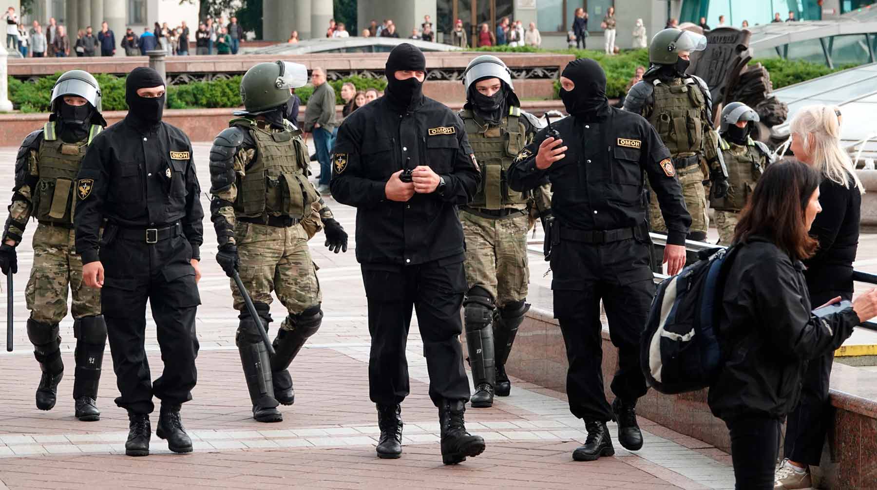 Силовики взяли под контроль центр Минска из-за объявленной протестной акции