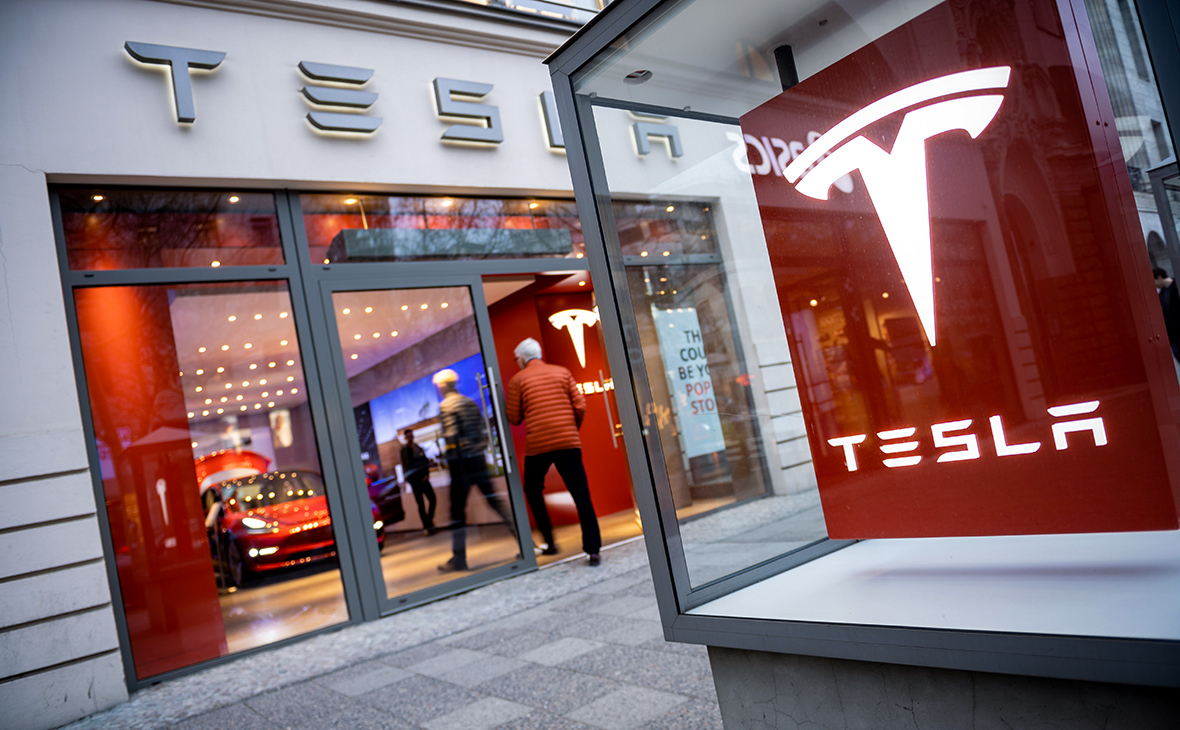 Какие перемены ждут в США и почему упали акции Tesla  