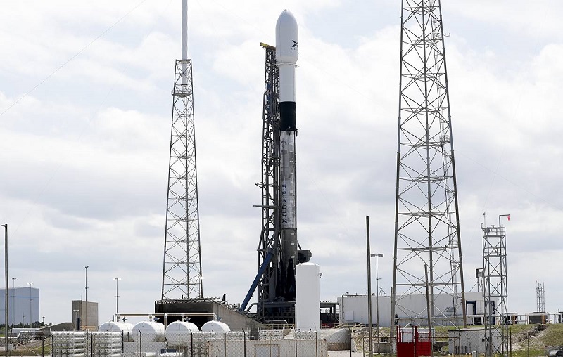 SpaceX отложила запуск очередной партии спутников Starlink   