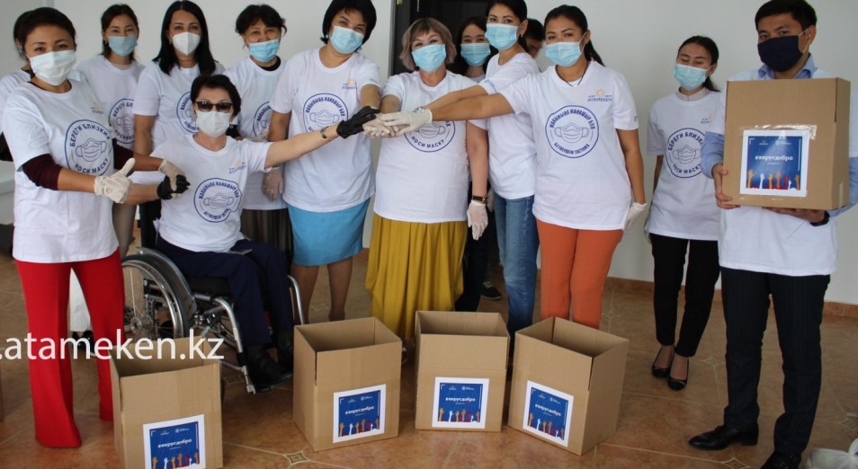 #Вирусдобра в Актобе: 50 продуктовых коробок, наборов из антисептиков и лекарств получили семьи нуждающихся
