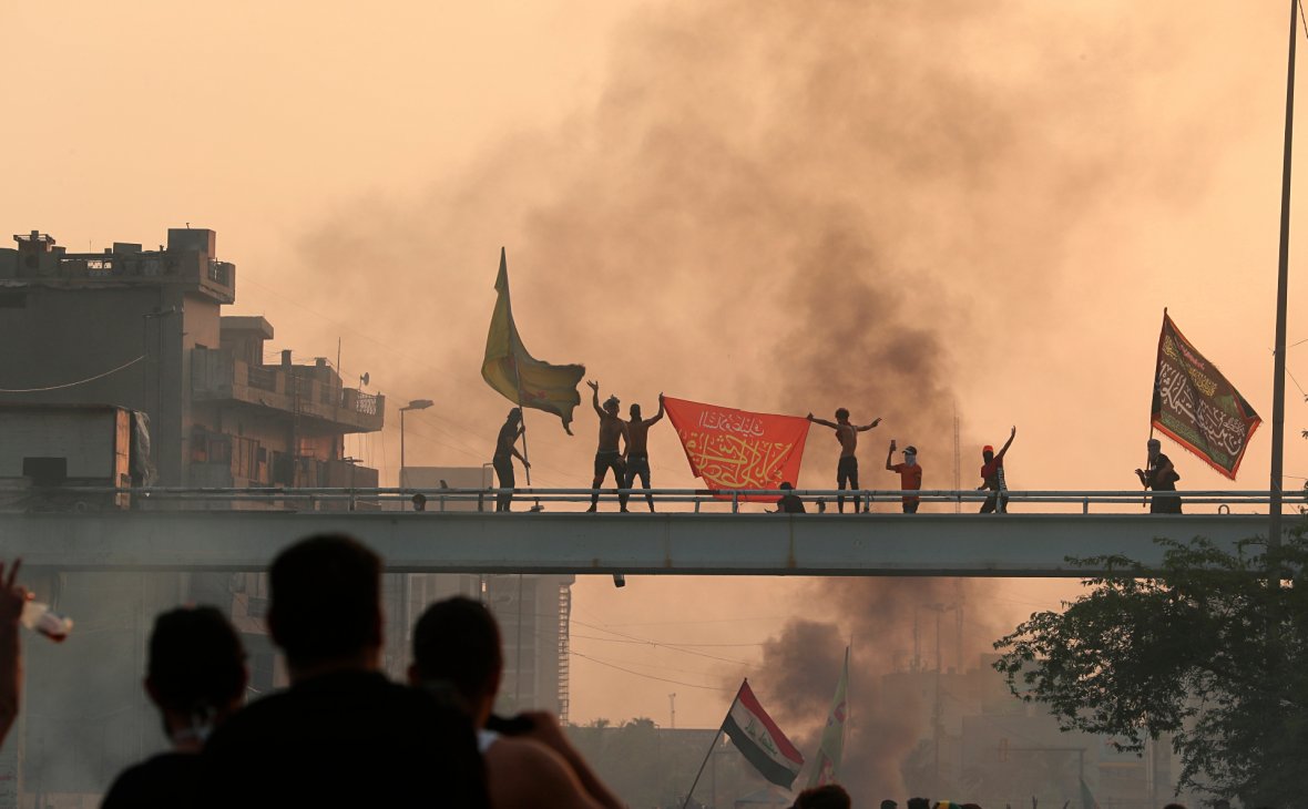 Жертвами массовых протестов в Ираке стали уже более 40 человек