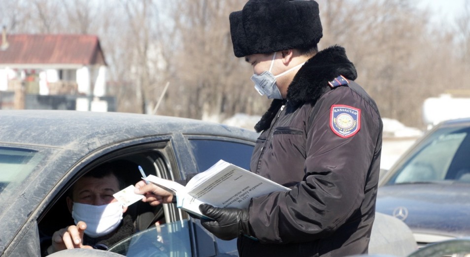 За три дня павлодарские блокпосты не пропустили более тысячи человек