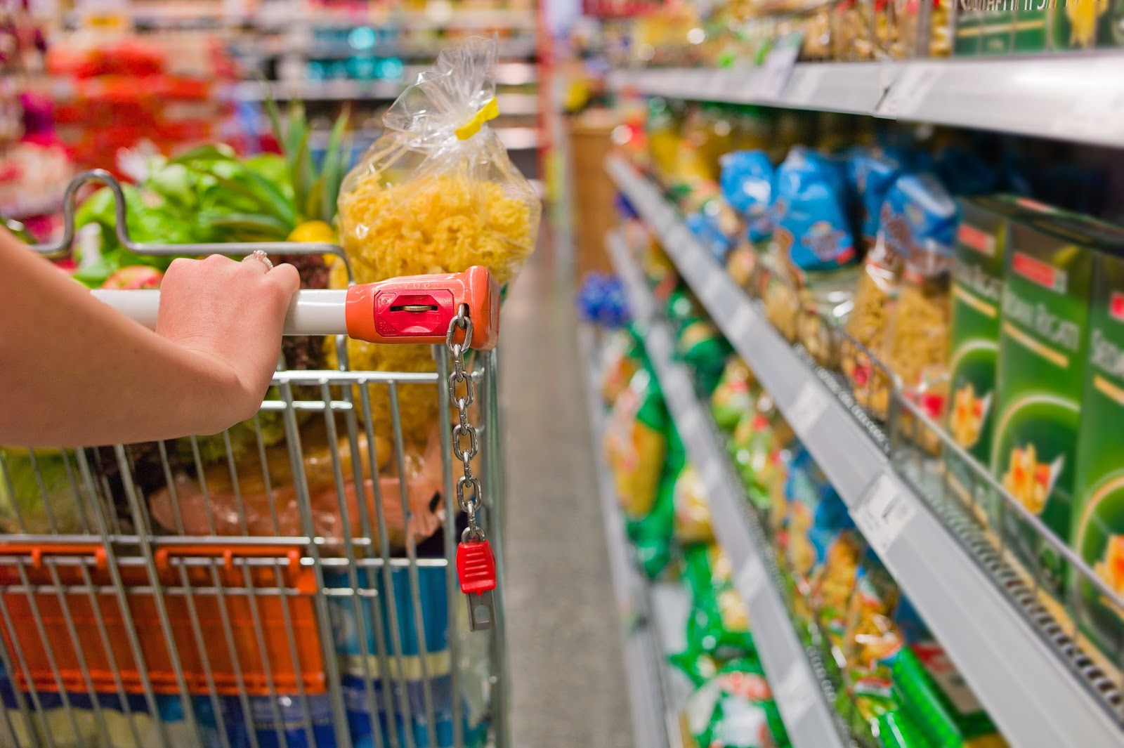 Казахстан на полгода обеспечен продуктами – Тугжанов 