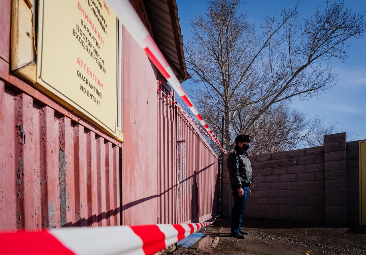 В Нур-Султане еще два подъезда в разных ЖК закрыли на карантин 