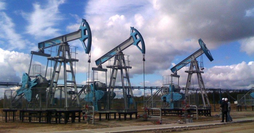Оман поддержит сокращение нефтедобычи ОПЕК+ на 1 млн баррелей в сутки