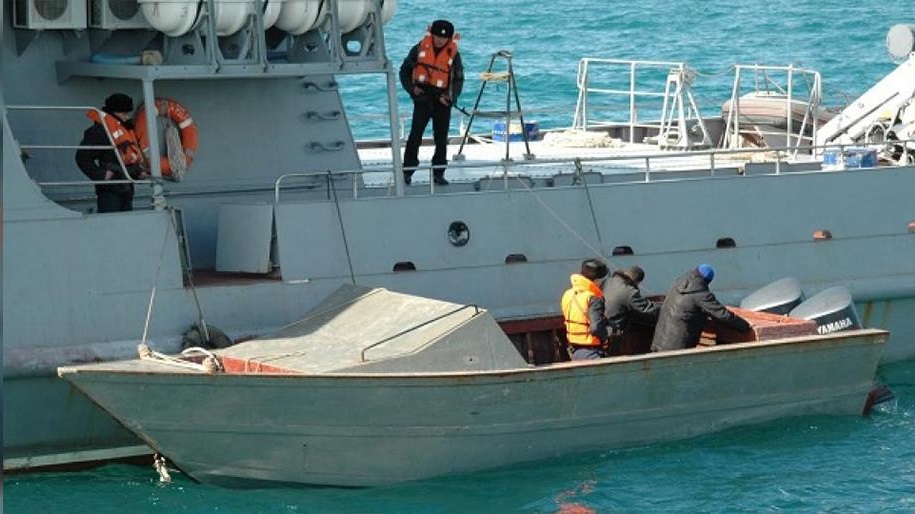 В акватории Каспия РК в рамках борьбы с браконьерством задержано около 60 маломерных судов   